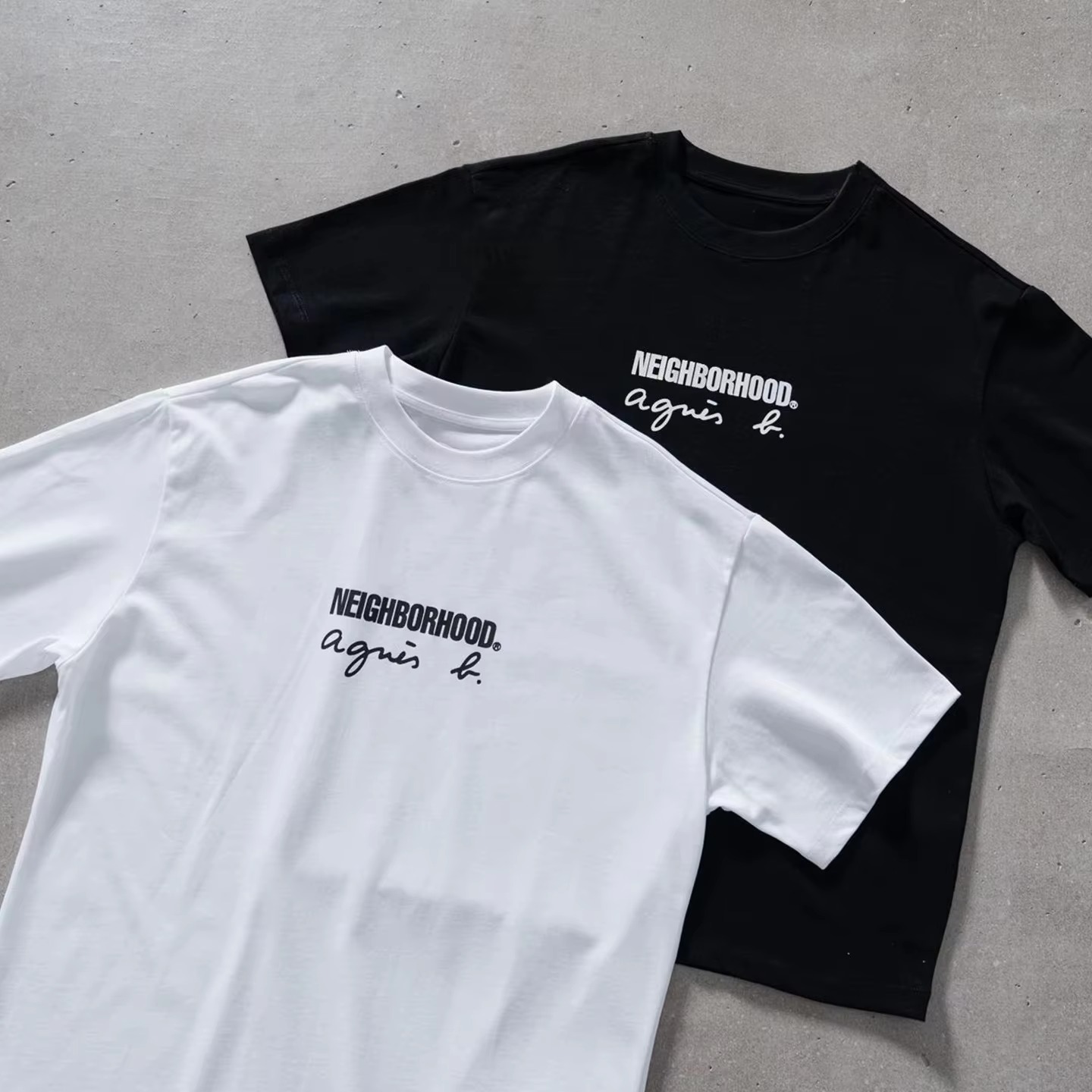 Kaos Lengan Pendek dengan Desa - Streetwear Brand Tags ulasan dan harga